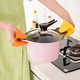 2pcs Thickened Silicone Oven Mitts – Heat-Resistant, Anti-Slip Kitchen Gloves