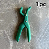 Silicone Tray & Bowl Picker – Non-Slip Anti-Scald Dish Lifting Clamp