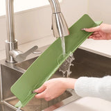 Silicone Sink Baffle Splash Guard – Oil-Proof Water Blocking Plate with Suction Cup