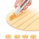 1Pc Handheld Biscuit Roller Cutter – Cookie & Dough Circle Wheel for Pizza, Pastry, and Pie Crust