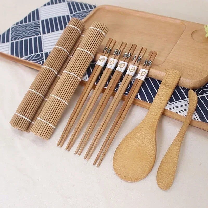 9-Piece DIY Sushi Maker Kit – Bamboo Rice Molds & Cooking Tools